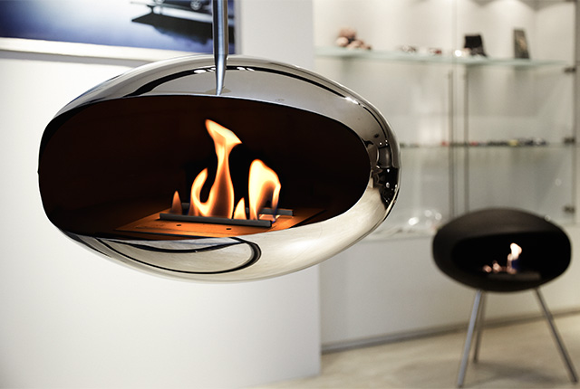 Naked Flame Biofuel Fireplaces NZ - Cocoon Fires - Modern Oval Reflective Hanging, Black Standing
