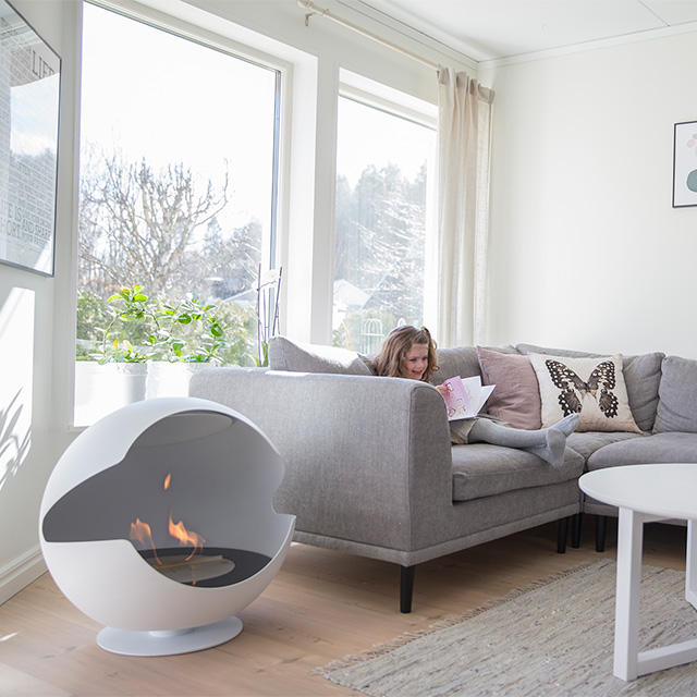Bioethanol Fireplace Auckland - Free Standing Vauni Globe Low